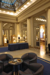 99 25 Hotel Bellevue Palace 03